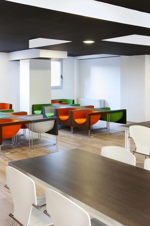 Hotel Residencia Melon District Marina Barcelona Zewnętrze zdjęcie