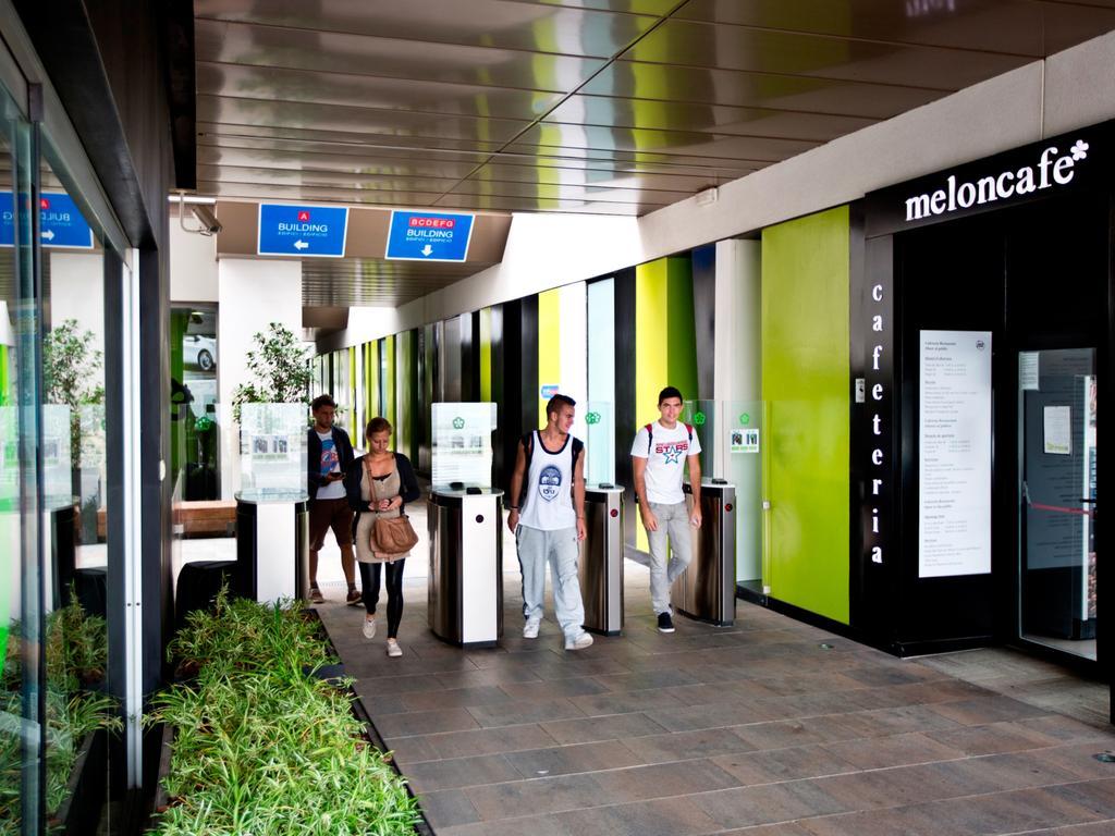 Hotel Residencia Melon District Marina Barcelona Zewnętrze zdjęcie